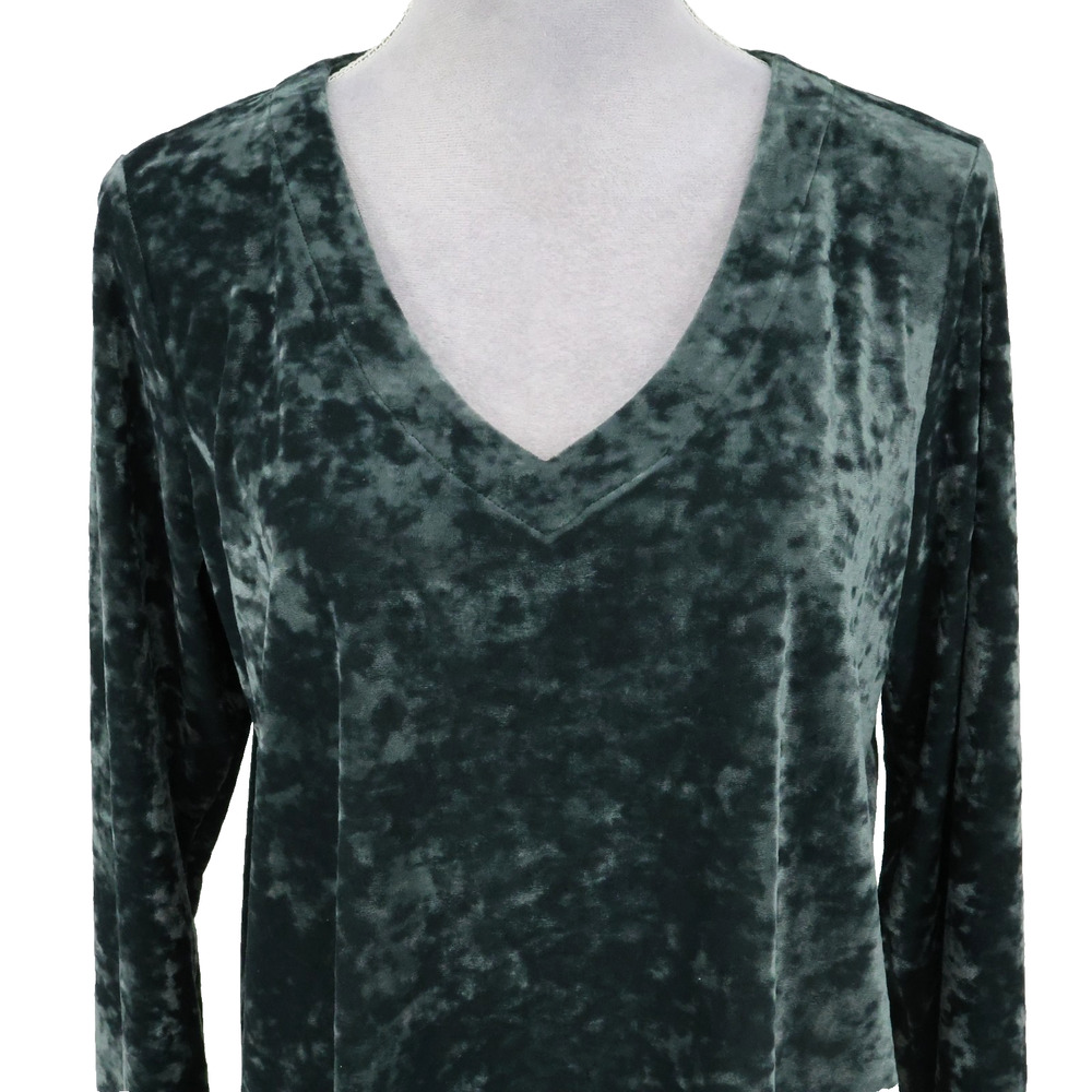 J Jill Top Womens Medium Green Crushed Velvet Blouse Stretch Pullover V neck - Picture 7 of 12
